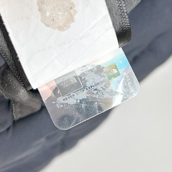 North Face Reversible Perrito Hooded Jacket in Size 5T Dark Gray Skiing Yetis - Picture 5 of 7